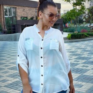 Купить белую женскую рубашку из вискона с декором из пайеток на спине (размер 46-56) онлайн