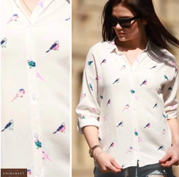 Заказать белую легкую женскую рубашку с принтом птицы (размер 42-48) по скидке