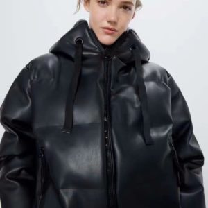 Приобрести дутую куртку черную для женщин оверсайз из эко кожи в Украине