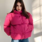 Купити малинову теплу непромокаючу дуту куртку оверсайз (розмір 42-48) для жінок на зиму по знижці