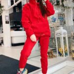 Замовити жіночий червоний теплий спортивний костюм з капюшоном (розмір 42-48) онлайн