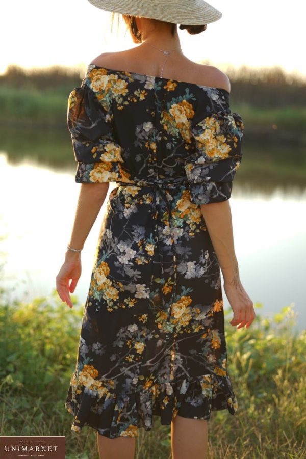 Заказать черное платье приталенное платье миди с цветочным принтом и разрезом (размер 42-56) онлайн
