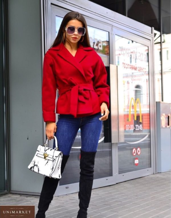 Заказать красное кашемировое женское пальто-пиджак с карманами и поясом онлайн