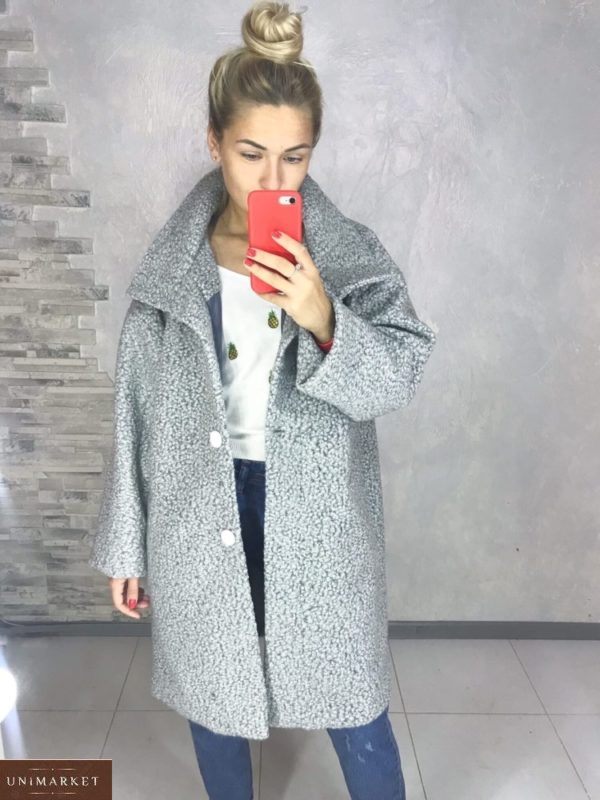 Придбати сіре пальто oversize вільного крою з букле баранчик (розмір 42-52) для жінок недорого