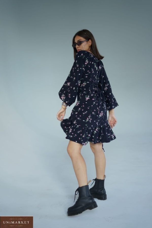 Заказать черное женское платье из софт шелка с цветочным принтом (размер 42-52) онлайн