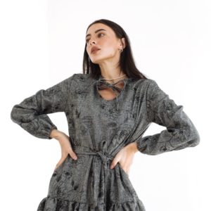 Приобрести женское шерстяное платье оверсайз с длинным рукавом (размер 42-52) серого цвета в Украине