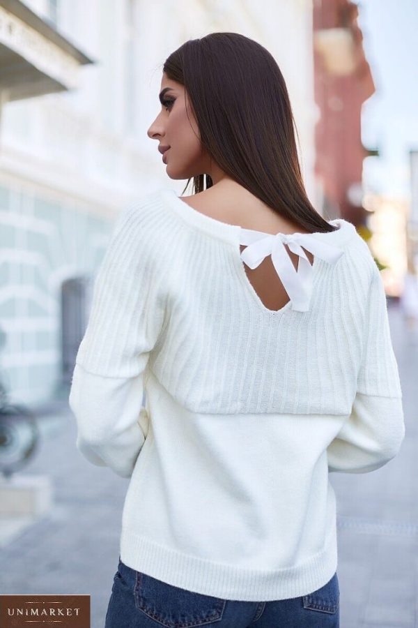 Заказать женский белый свитер с рукавами-фонариками и завязкой на спине по скидке