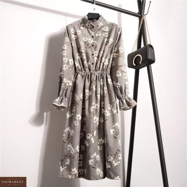Купить женское вельветовое платье в цветочный принт с длинным рукавом серого цвета по низким ценам
