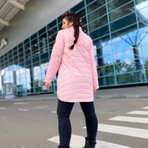 Купить женскую куртку с асимметричным низом (размер 42-48) розового цвета по скидке