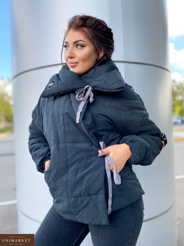 Купити на зиму жіночу коротку куртку на зав'язках (розмір 42-56) чорного кольору онлайн
