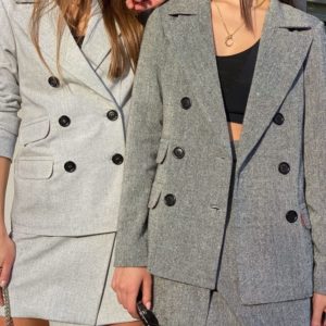 Заказать серый, асфальт пиджак из твида на подкладке для женщин недорого