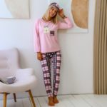 Заказать женскую розовую пижаму с узкими штанами и повязкой (размер 44-50) недорого