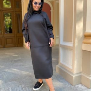 Замовити чорне плаття з начосом в спортивному стилі (розмір 42-56) для жінок вигідно