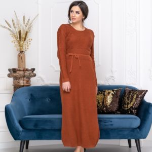 Заказать терракотовое длинное вязаное платье для женщин с круглым вырезом онлайн