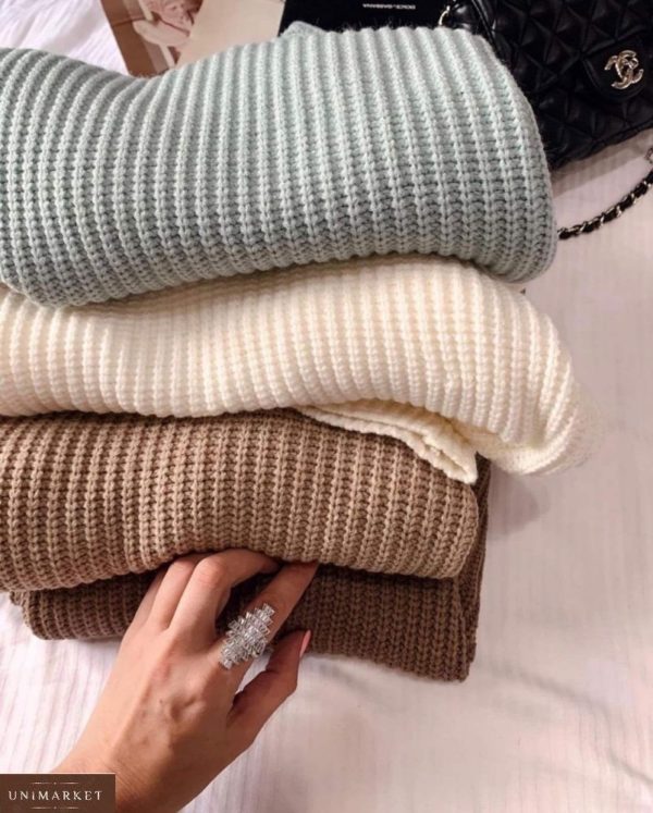 Купити небесно-фісташки кольору светр під горло для жінок грубої в'язки оверсайз недорого