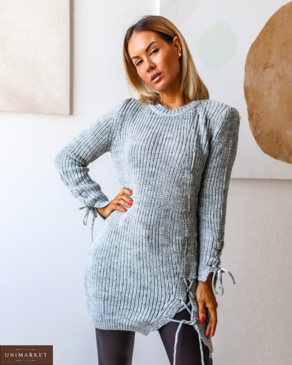 Купить серый удлиненный вязанный свитер с завязкой (размер 42-54) по скидке для женщин