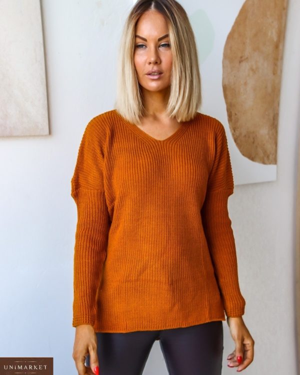 Купить терракотовый однотонный свитер со спущенной линией плеча для женщин в Украине