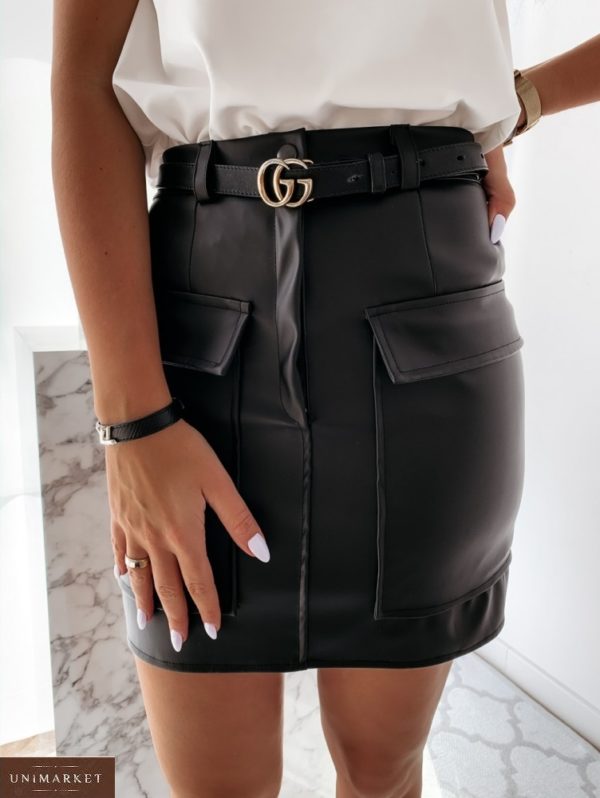 Заказать черную женскую юбку из эко кожи с накладными карманами в интернете
