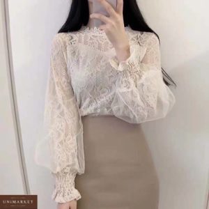 Заказать молочную кружевную блузку с объемными длинными рукавами женскую в интернете