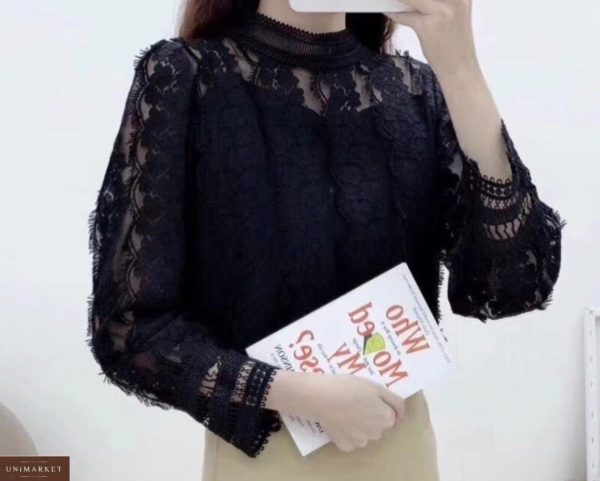 Замовити чорного кольору для жінок закриту блузку з гіпюром в інтернеті
