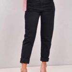 Купить в интернете черные джинсы свободного кроя (размер 25-40) для женщин