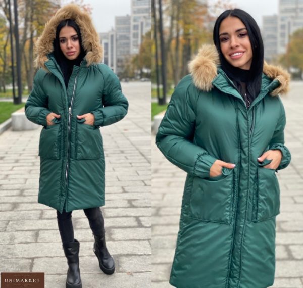 Приобрести зеленую женскую теплую куртку с опушкой из натурального меха (размер 42-50) недорого