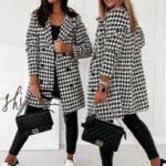 Заказать трендовое женское двубортное пальто гусиная лапка прямого кроя (размер 42-48) онлайн