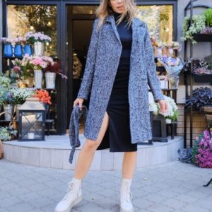 Заказать женское пальто на подкладке с мелким принтом елочка серо-синее в интернете