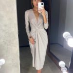 Придбати жіночу елегантну сукню з люрексом нюдову онлайн