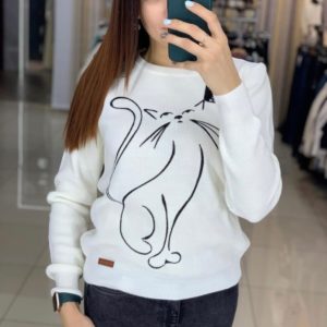 Замовити білого кольору трикотажний светр з принтом кішка жіночий в Україні