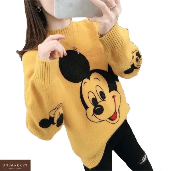 Заказать желтый свитер с принтом Микки Маус для женщин выгодно на зиму