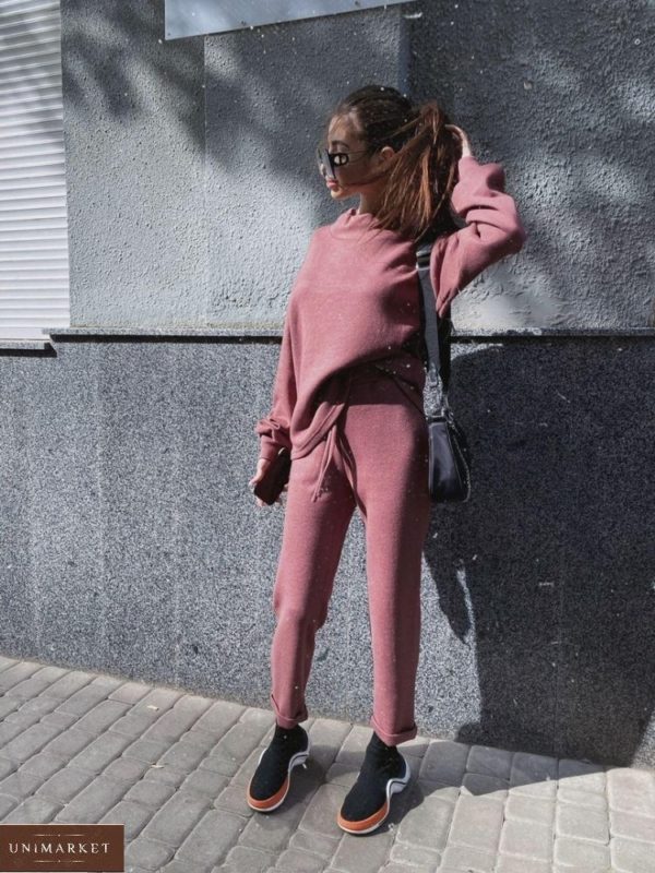 Приобрести женский прогулочный костюм из плотной двухсторонней ангоры цвета фреза онлайн
