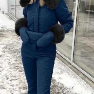 Купить синий женский лыжный комбинезон с варежками и поясной сумкой на зиму по скидке