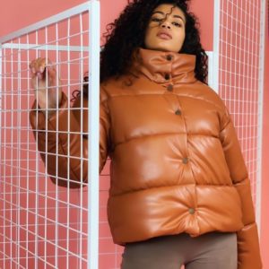 Купити жіночу теплу зимову куртку рудого кольору з еко шкіри онлайн