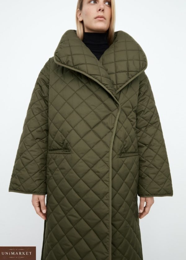 Купити кольору хакі жіночу стьобану куртку-ковдру недорого оверсайз з поясом