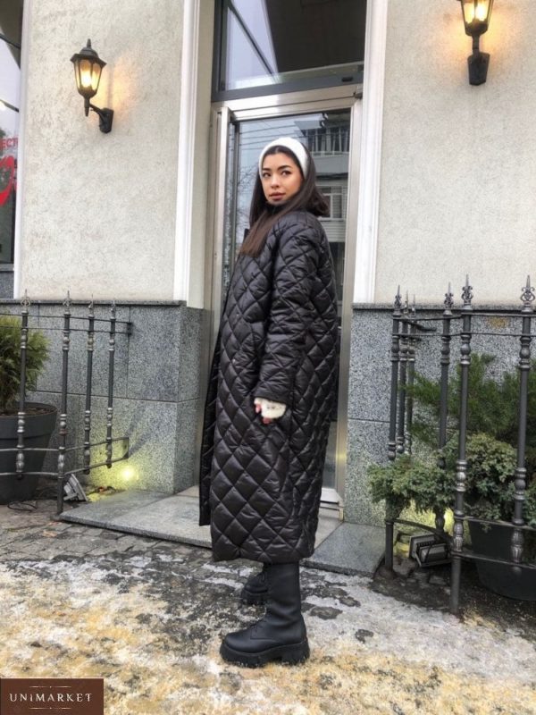 Заказать черное стёганное женское тёплое пальто на утеплителе с поясом недорого