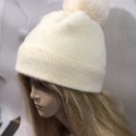 Купить белую шерстяную шапку с альпакой недорого для женщин