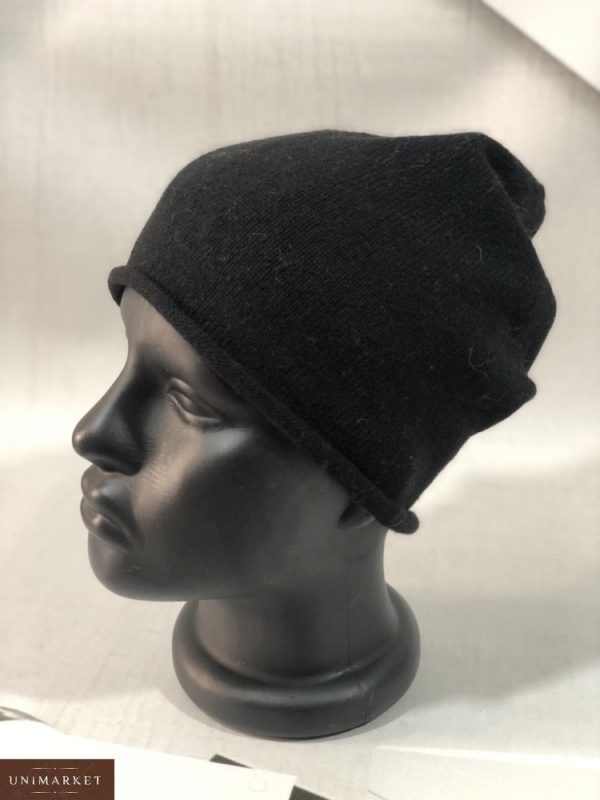 Купить в интернете черного цвета женскую шерстяную шапку с завернутым краем