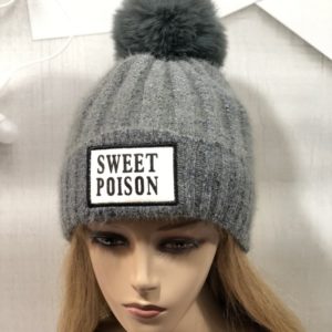 Заказать серую зимнюю шапку для женщин Sweet Poison онлайн