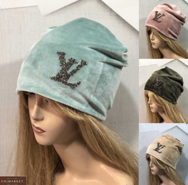 Купить голубую, беж, пудра женскую шапку из двойного велюра LV в интернете