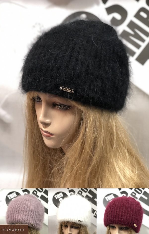 Замовити чорну, бузок, білу, бордо жіночу зимову пухнасту шапку з високим відворотом в інтернеті