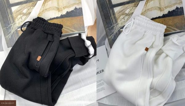 Приобрести в интернете белые, черные спортивные штаны из микровельвета на флисе недорого для женщин
