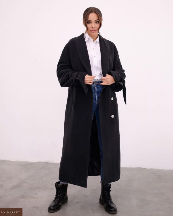 Купить по скидке черное утеплённое пальто халат с поясом и с рукавами на завязках для женщин