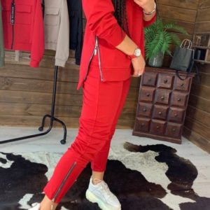 Приобрести красный женский прогулочный костюм со змейками (размер 42-48) в интернете