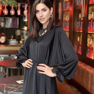 Придбати чорне в інтернеті вільне плаття міді з креп-шовку (розмір 42-48) для жінок