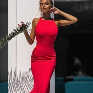 Приобрести красное женское силуэтное платье миди с открытой спиной (размер 42-48) выгодно