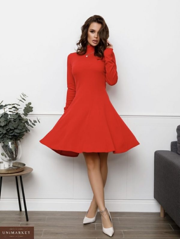 Купить онлайн красного цвета платье-гольф с клиньями (размер 42-48) для женщин