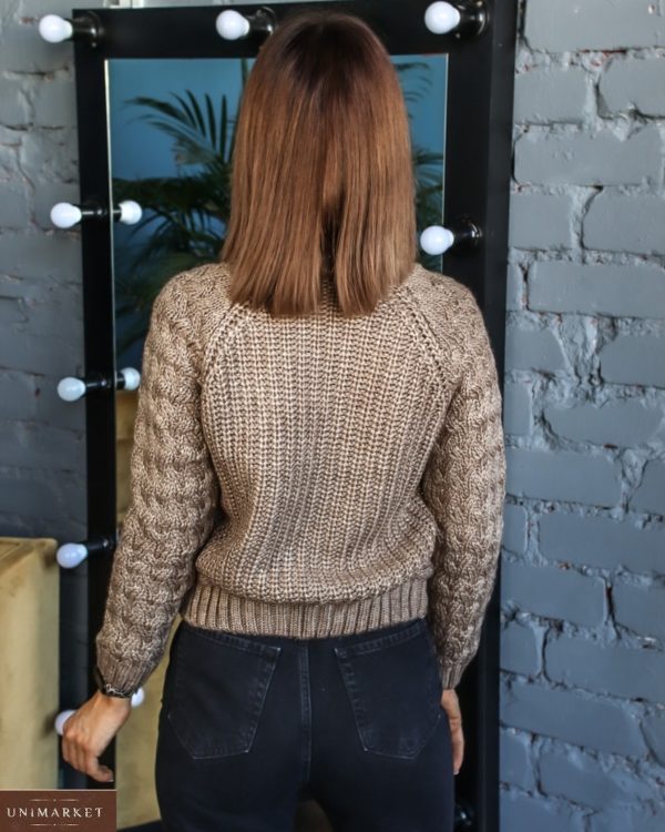 Заказать недорого короткий вязаный свитер цвета мокко с люрексовой нитью (размер 42-48) для женщин