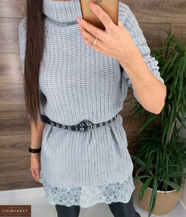 Замовити по знижці жіночу в'язану туніку-светр з мереживом сірого кольору