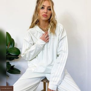 Приобрести онлайн женский спортивный костюм из вельвета (размер 42-48) белого цвета